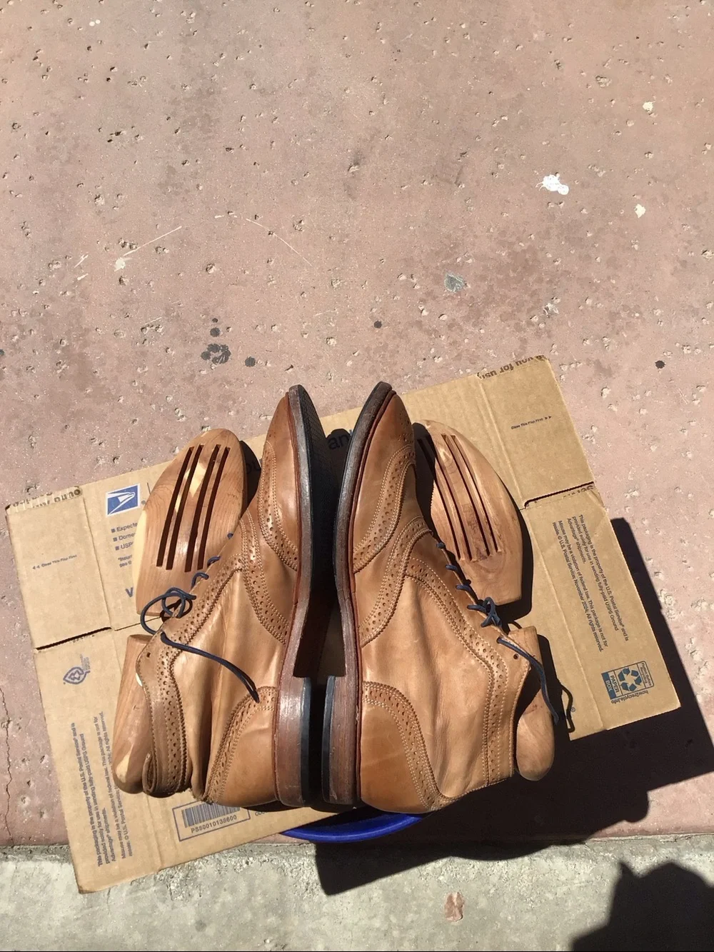 Allen EdmondsCronmok  11/D tan boots used conditions